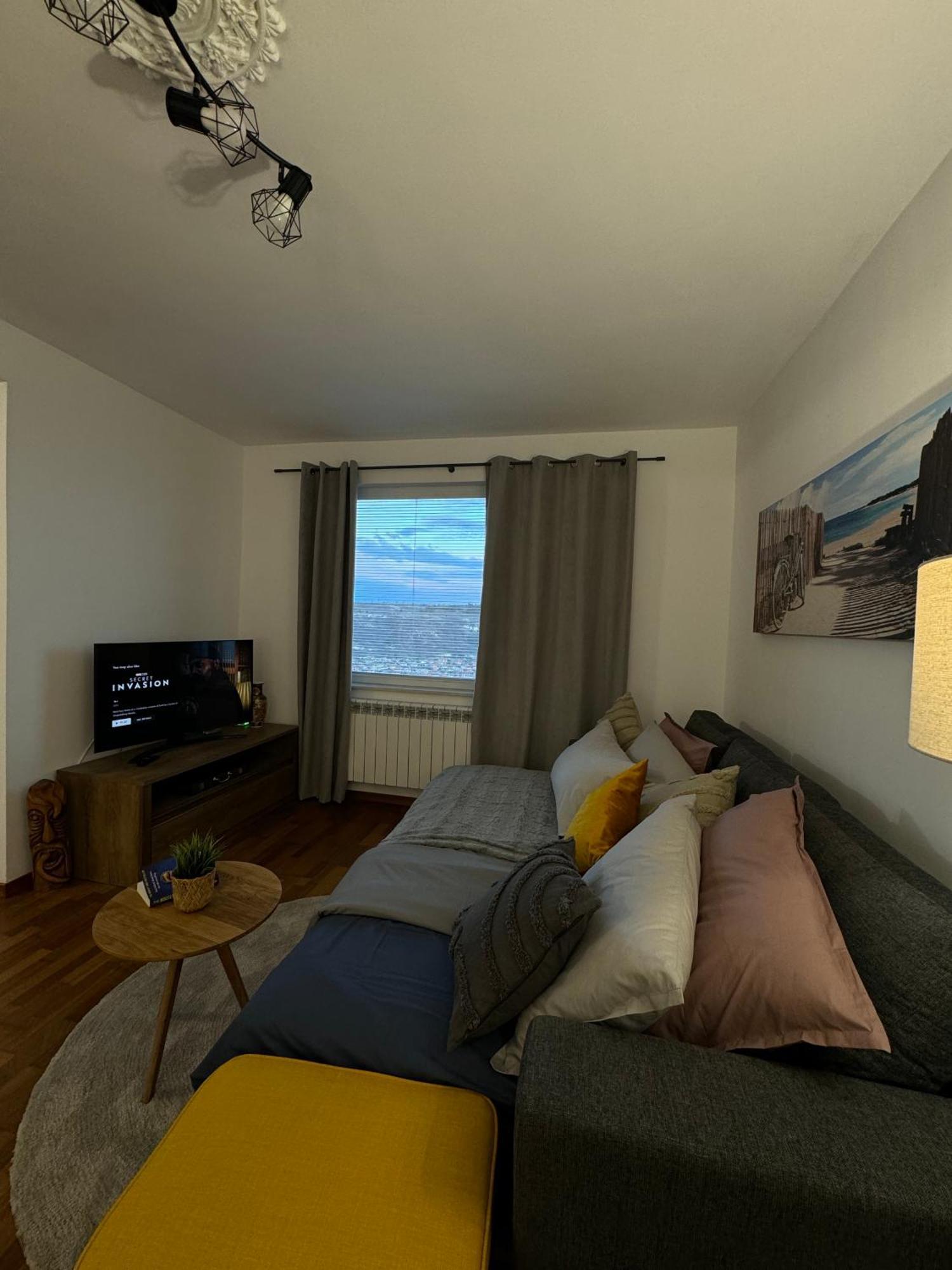 Kakavanen'S Sea View Apartment Балчик Екстер'єр фото